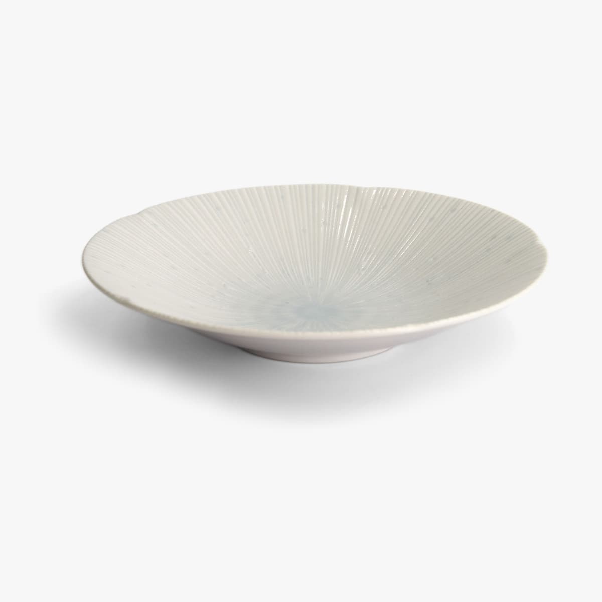Tallerken «Titanium Sky White» 22cm - Tokyo design studio